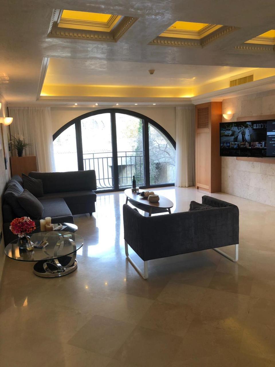 120m² 2 slaapkamer, 2 privé badkamer Appartement in Mamilla / King David Jeruzalem Buitenkant foto